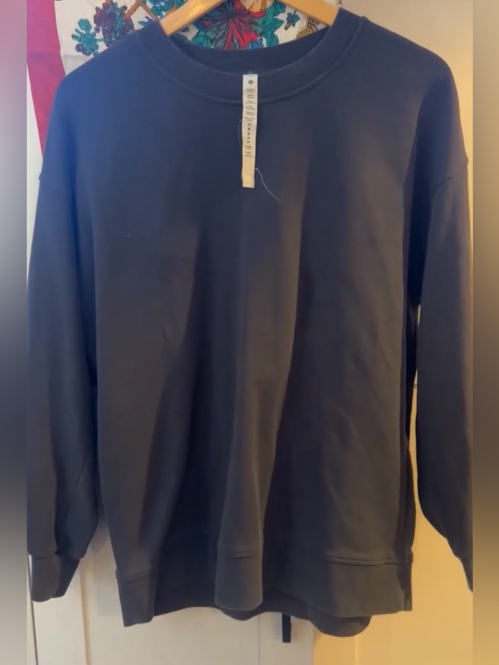 Sz 6 Lululemon Athletica Dark Gray Crewneck Top